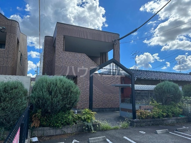 2/8 エントランス