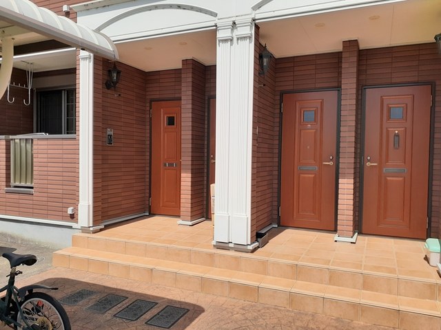 15/21 エントランス