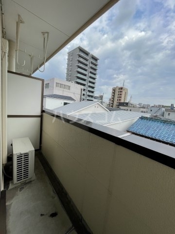 17/30 バルコニー