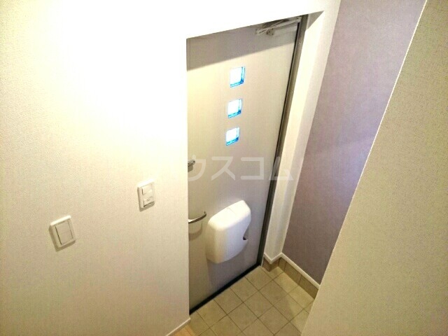 7/22 玄関