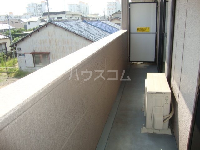 17/27 バルコニー