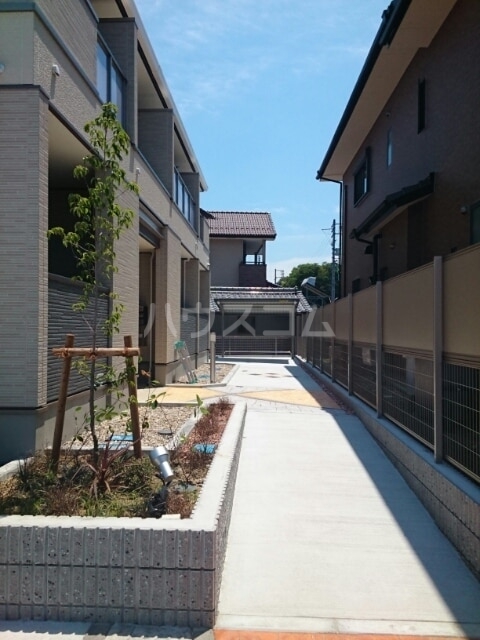 14/21 エントランス