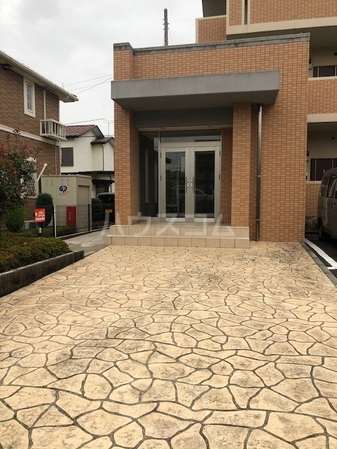 2/12 エントランス