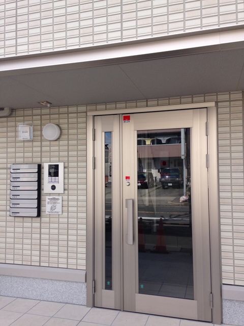 2/11 エントランス