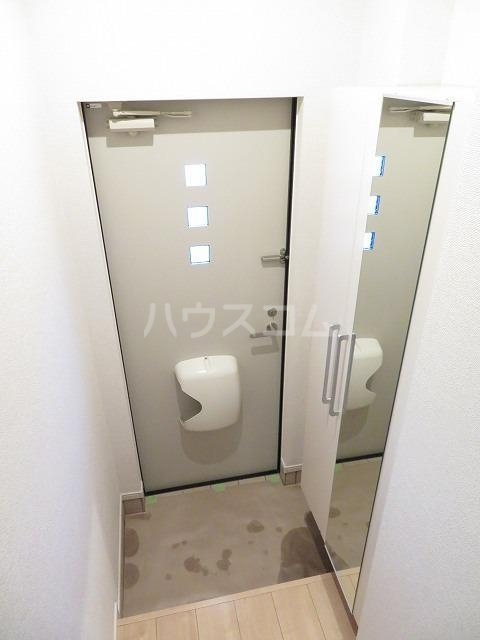 5/23 玄関