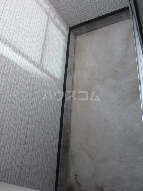 23/30 バルコニー