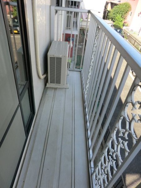 20/30 バルコニー