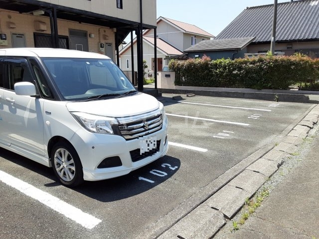 14/20 駐車場
