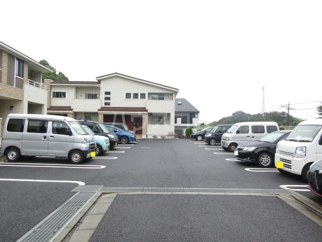 15/27 駐車場