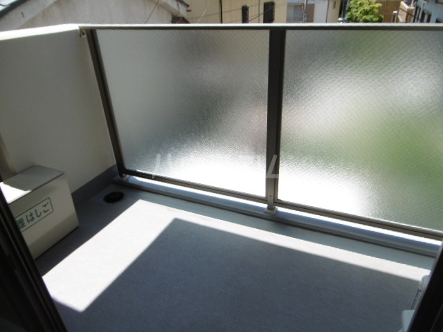 19/30 バルコニー