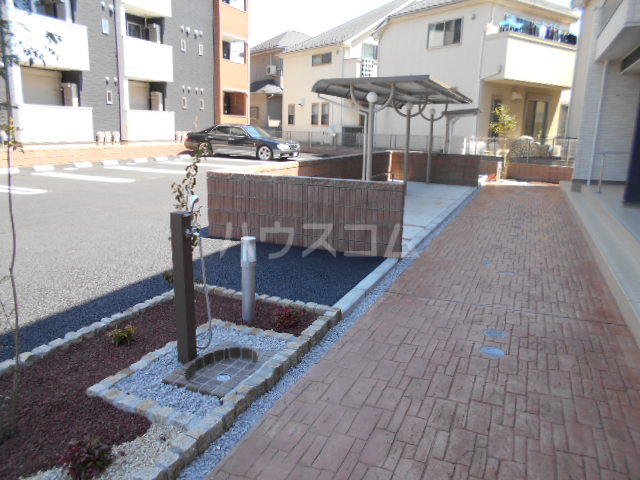 22/30 駐車場