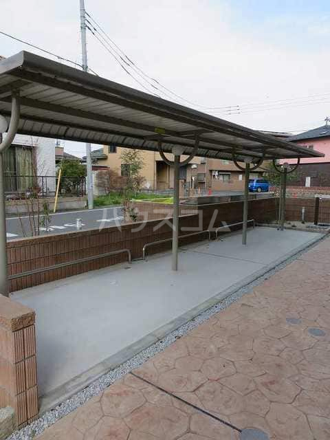 22/30 駐車場