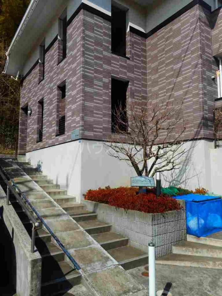 15/22 エントランス