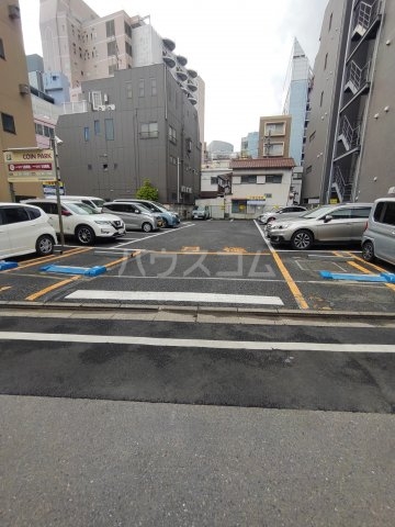 4/10 駐車場