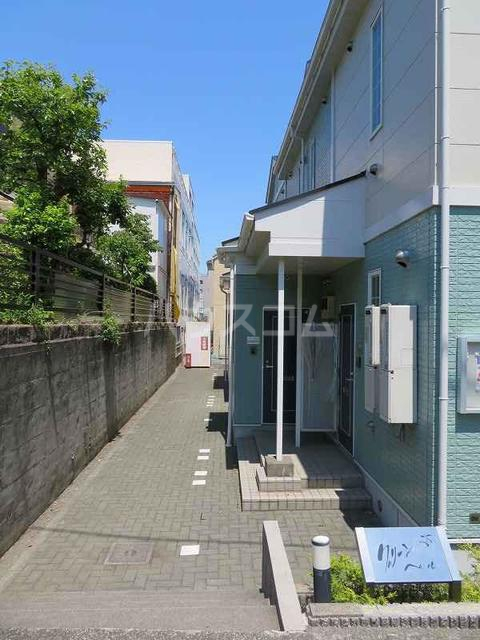 20/28 エントランス