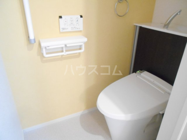 13/30 トイレ
