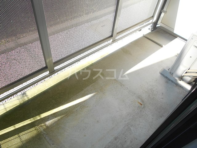 21/30 バルコニー