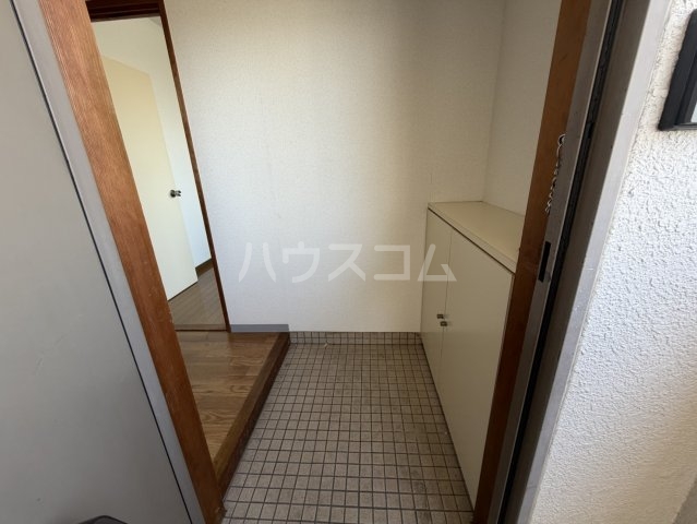 14/30 玄関