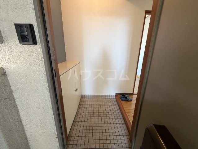 13/30 玄関