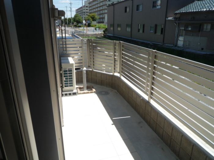 19/30 バルコニー