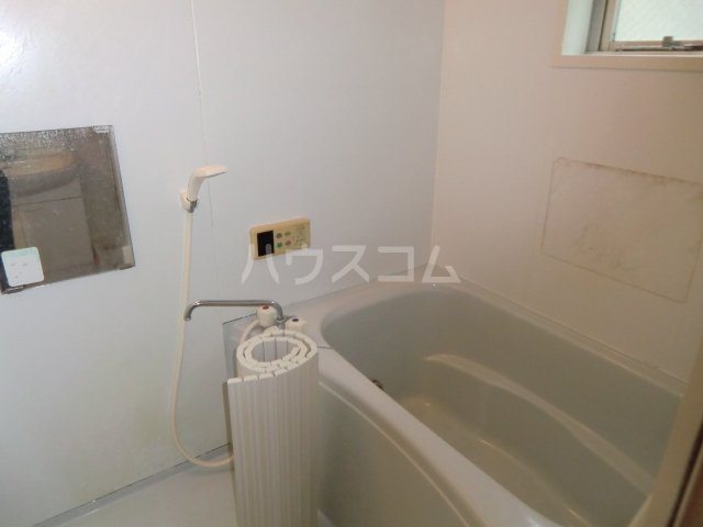 15/28 浴室