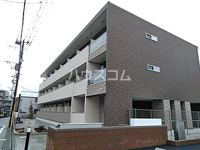 14/24 エントランス