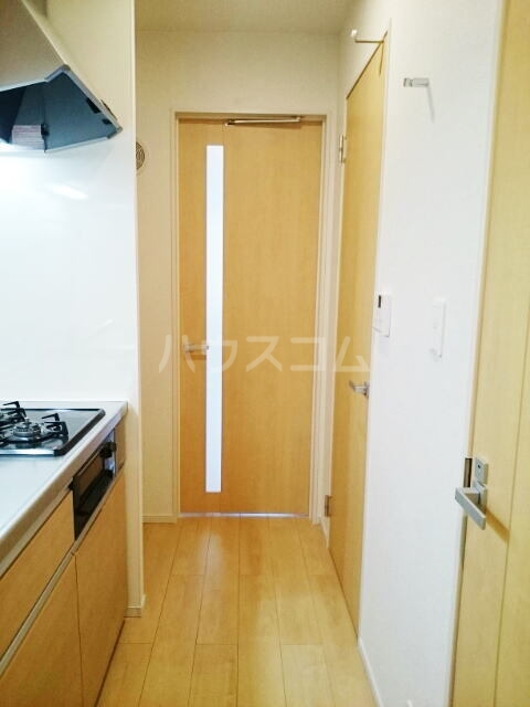 17/28 エントランス