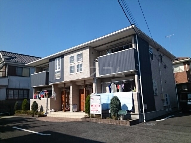 2/10 外観