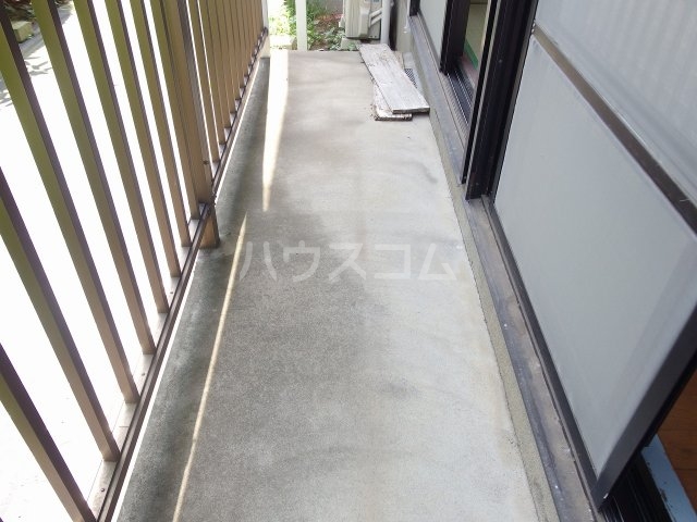 21/30 バルコニー