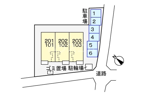 14/16 駐車場