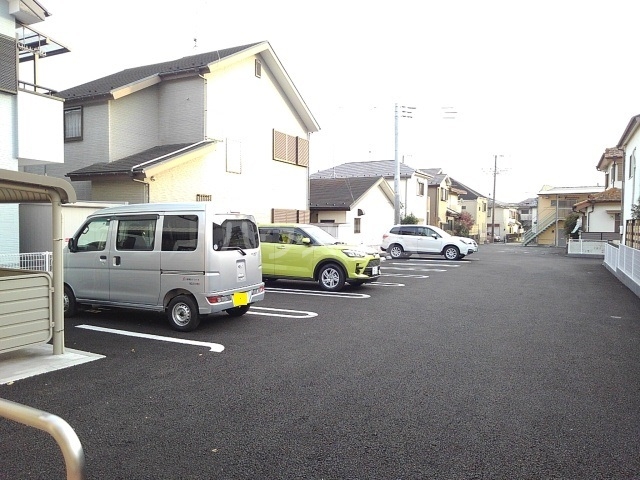 2/8 駐車場