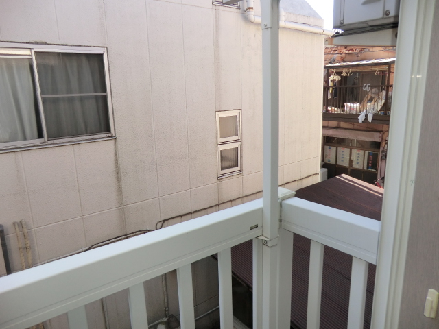 13/30 バルコニー