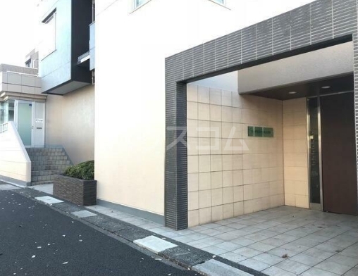 2/11 エントランス