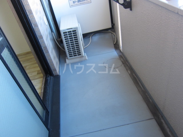 19/29 バルコニー