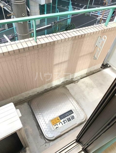 15/22 バルコニー