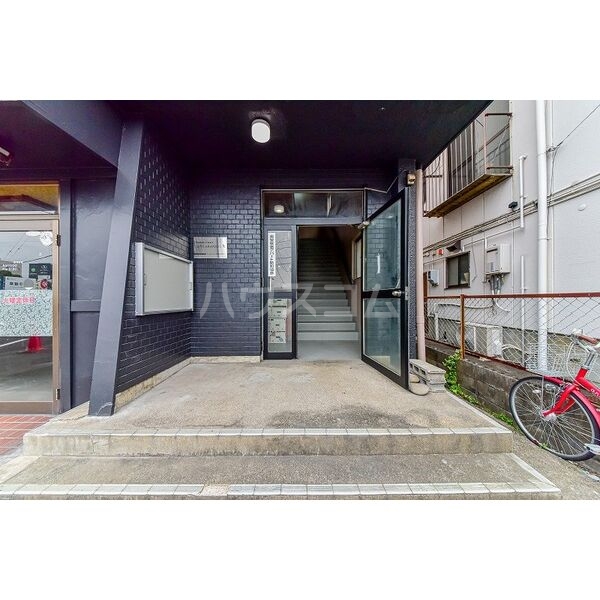 6/8 エントランス