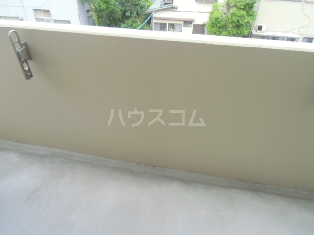 16/23 バルコニー