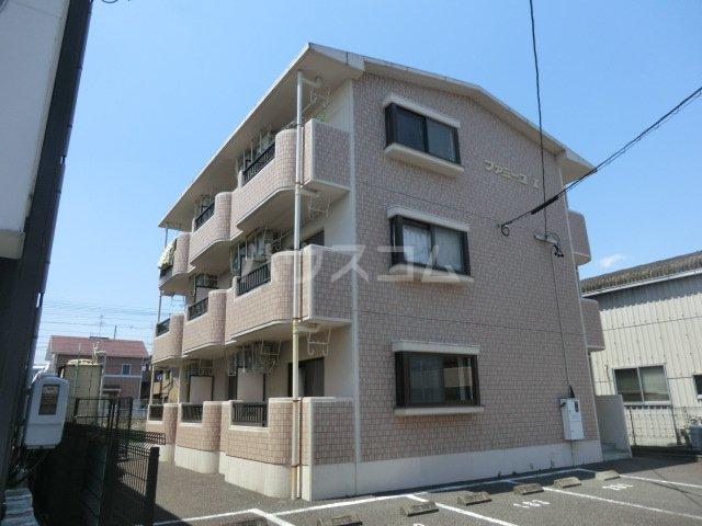 ファミーユⅠの外観