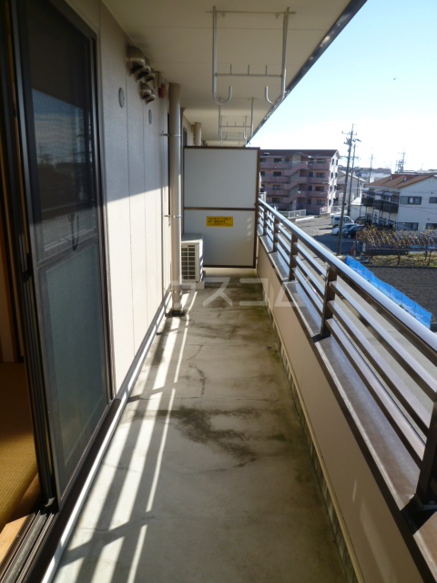 15/26 バルコニー