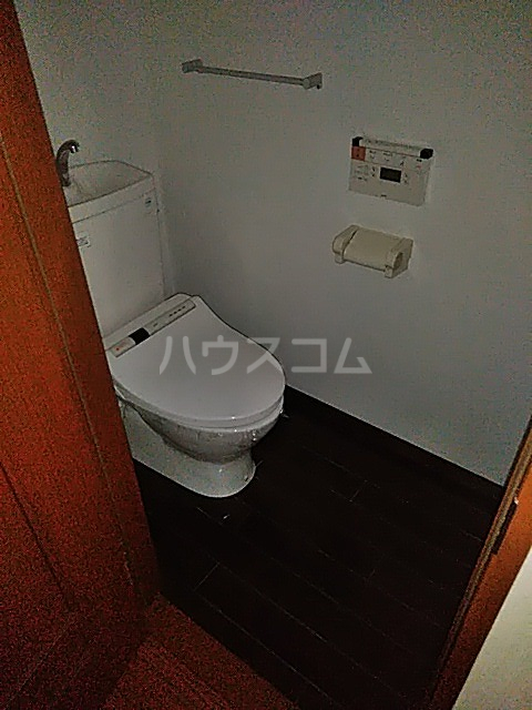 14/30 トイレ