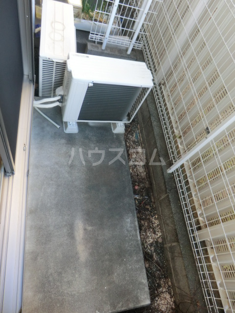 15/23 バルコニー