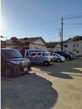 19/27 駐車場