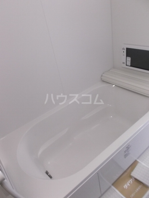 14/28 浴室