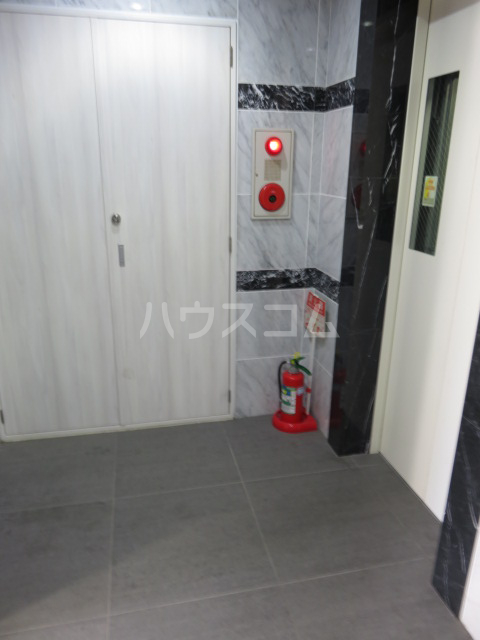 3/5 エントランス