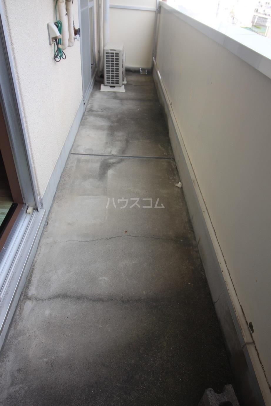 16/19 バルコニー