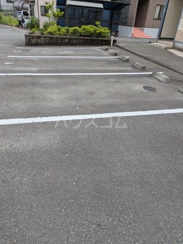 21/21 駐車場
