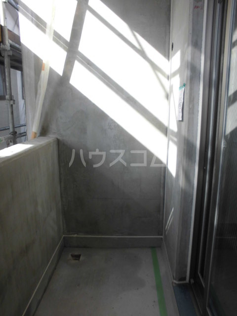 16/24 バルコニー