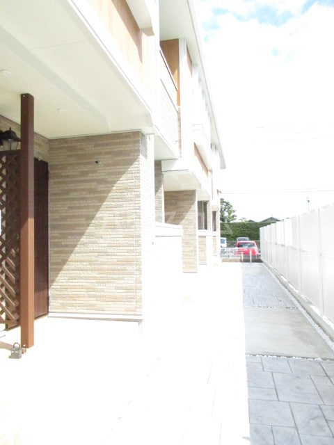 14/20 エントランス