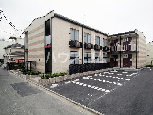 2/4 エントランス