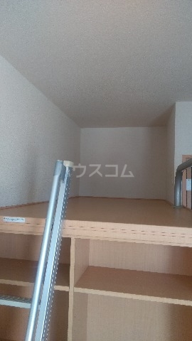 17/17 エントランス